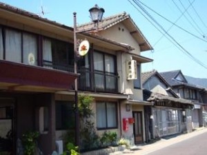 梅屋旅館