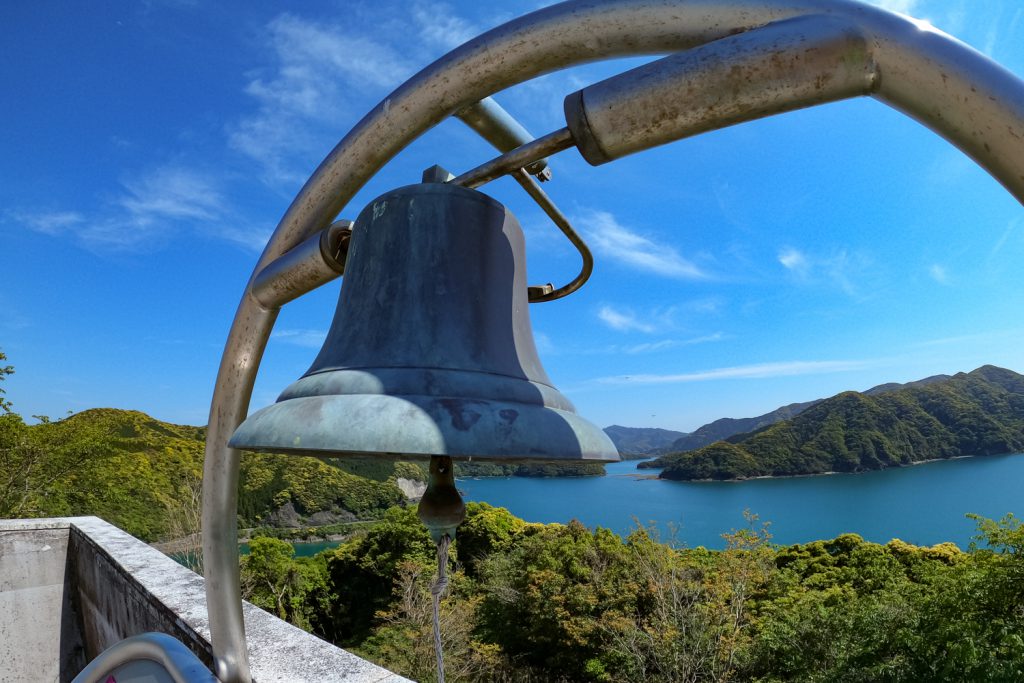 教会の見えるチャペルの鐘展望公園 熊本県天草観光ガイド