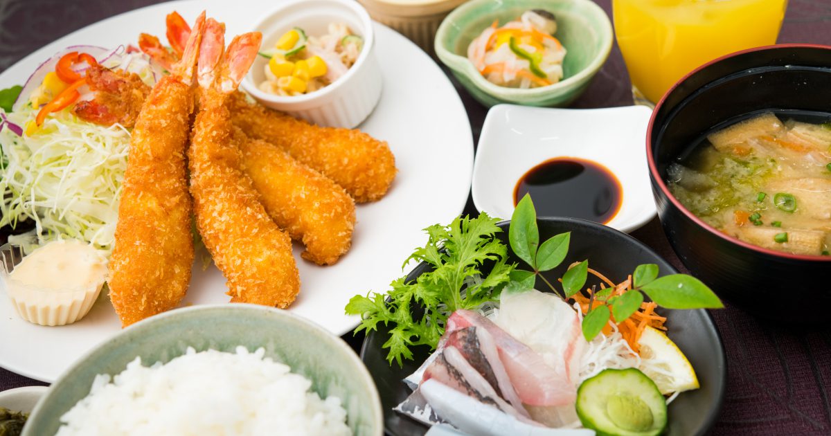 イルカマリンワールド お食事処マリン 熊本県天草観光ガイド