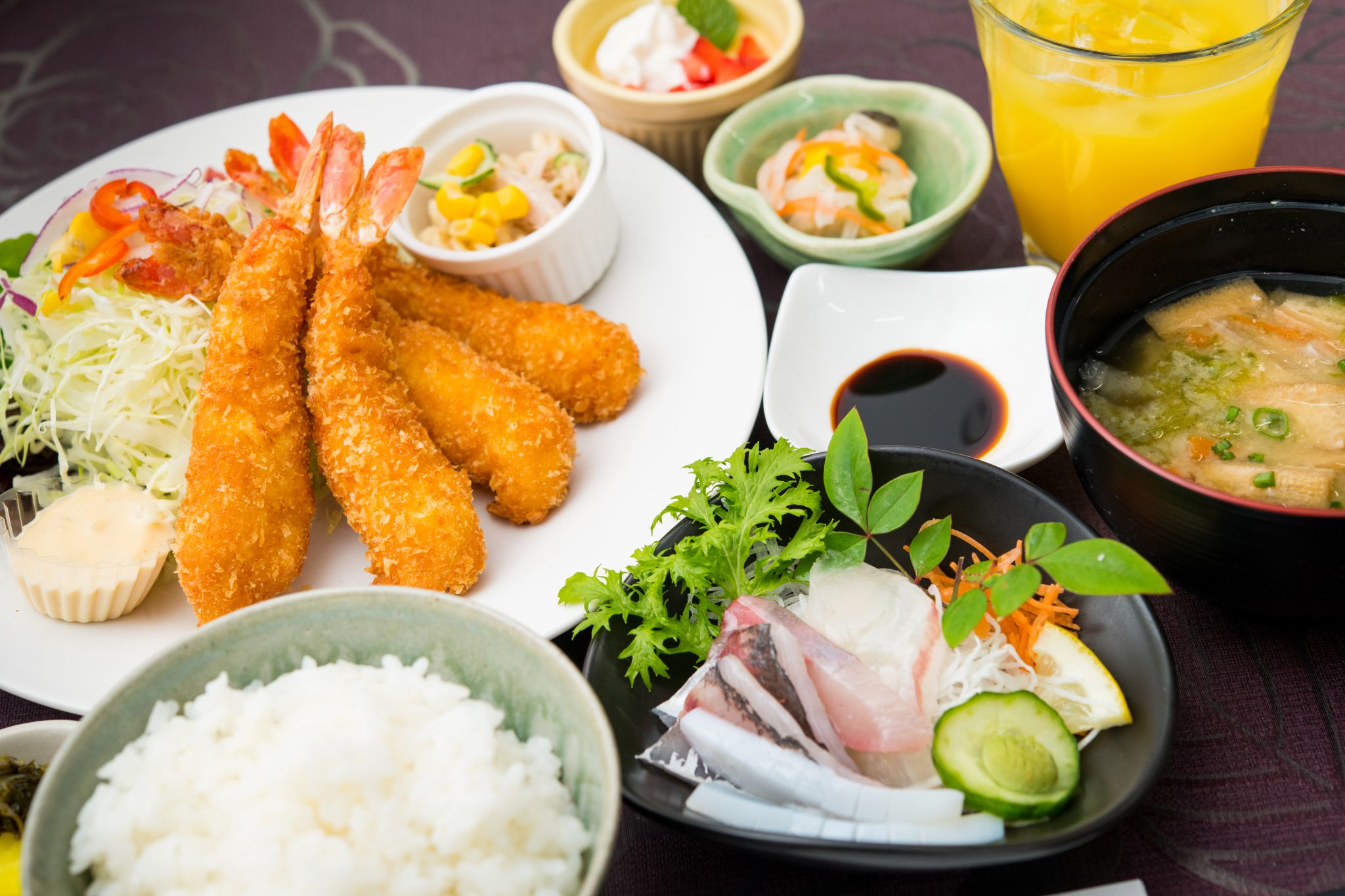 イルカマリンワールド お食事処マリン - 熊本県天草観光ガイド